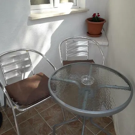 Apartman Kapor